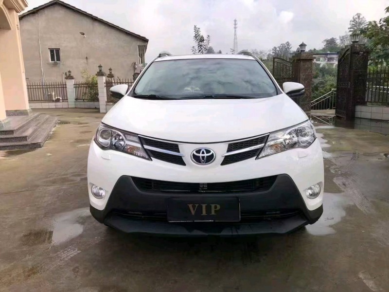 枣庄14年丰田RAV4荣放1
