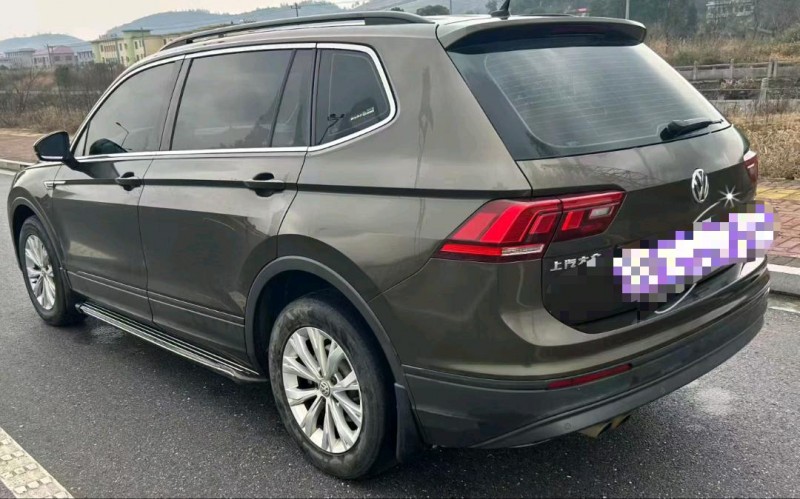 南昌17年大众途观6