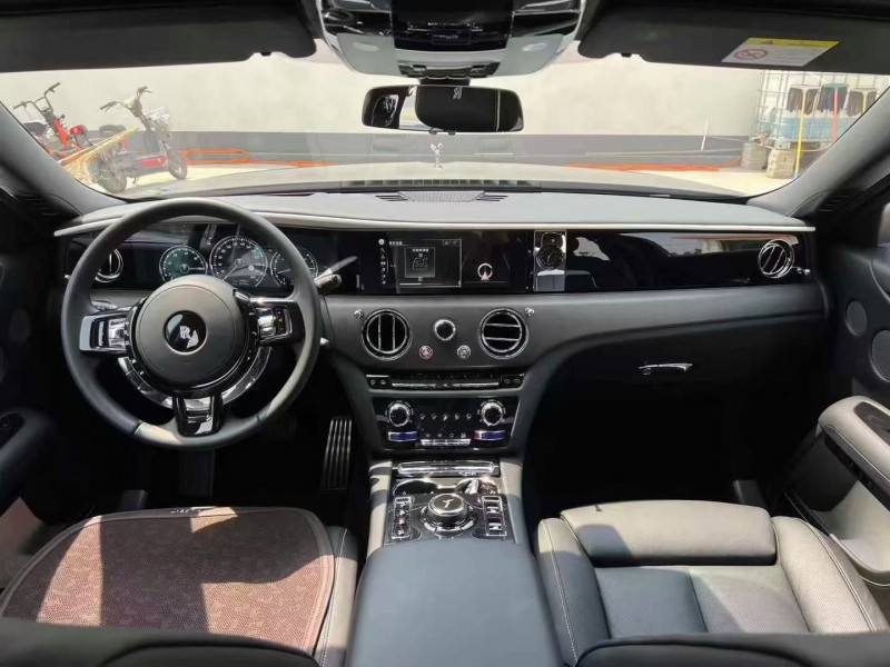 唐山24年劳斯莱斯古斯特4