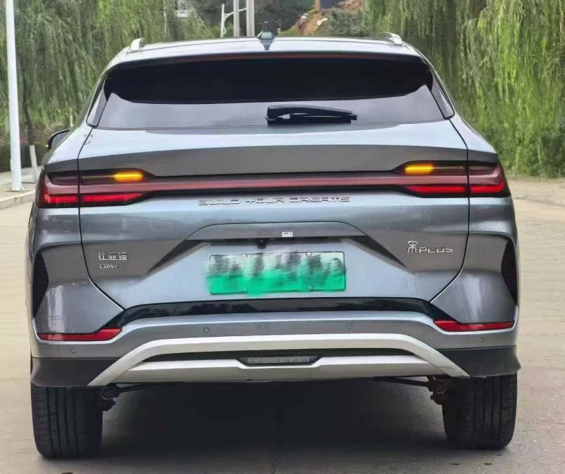 咸阳22年比亚迪宋9