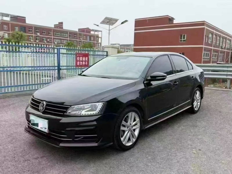 九江18年大众速腾2