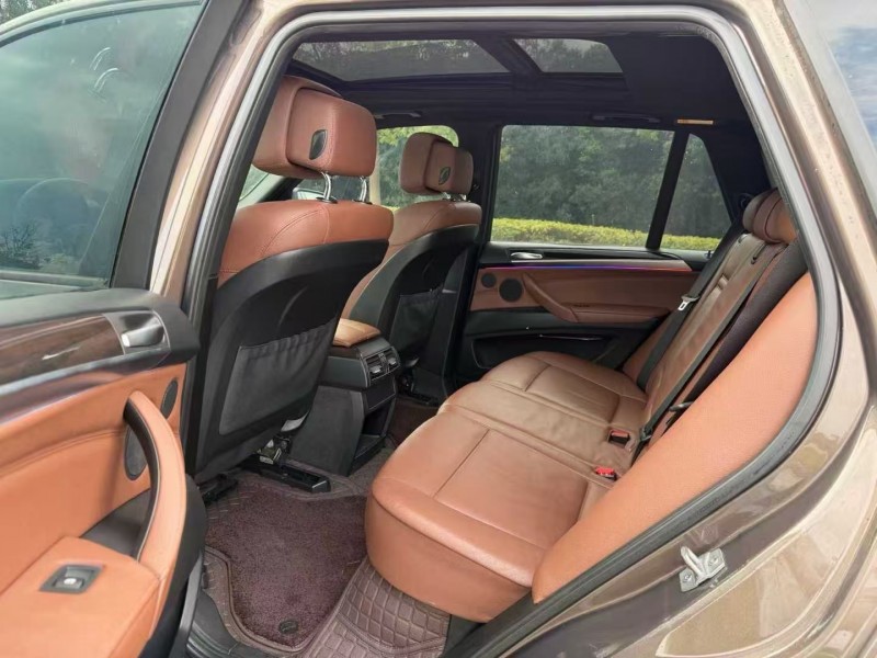 盐城13年宝马X54