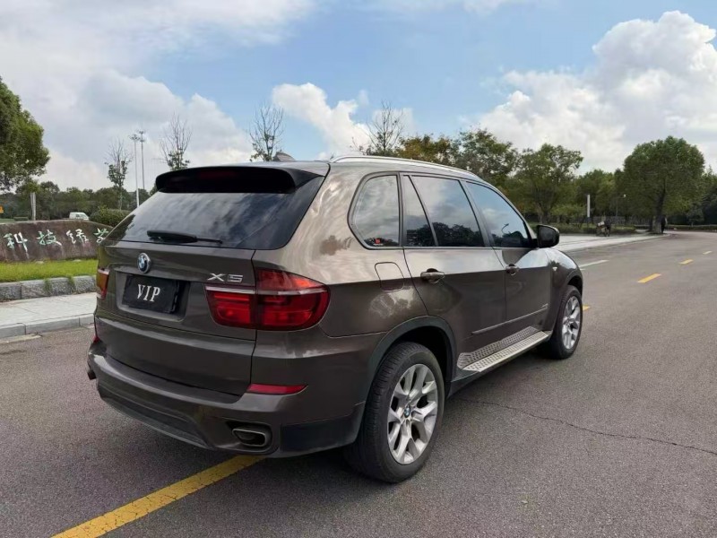 盐城13年宝马X57