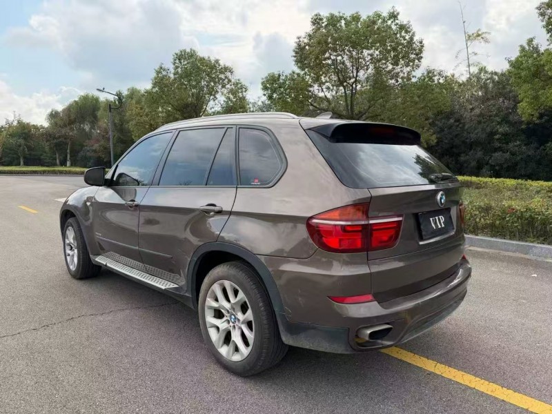 盐城13年宝马X58