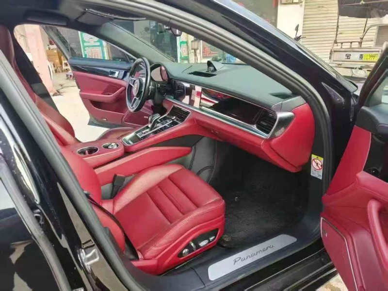 淮南18年保时捷帕拉梅拉4