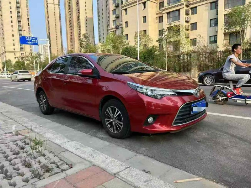郑州16年丰田雷凌2
