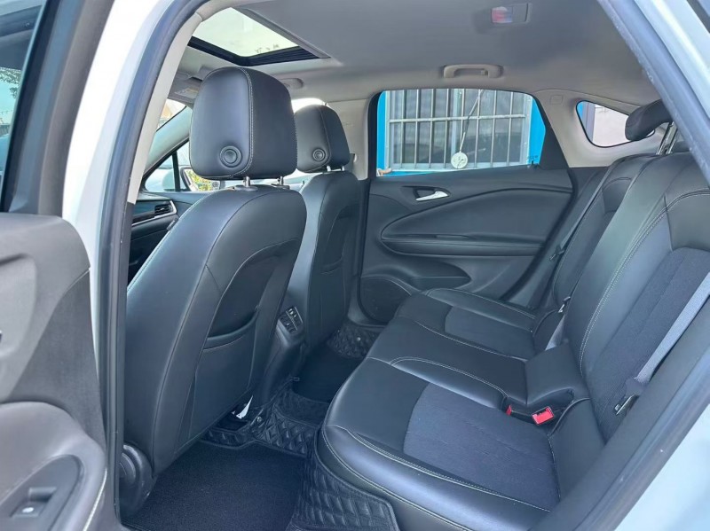 汕头20年别克威朗6