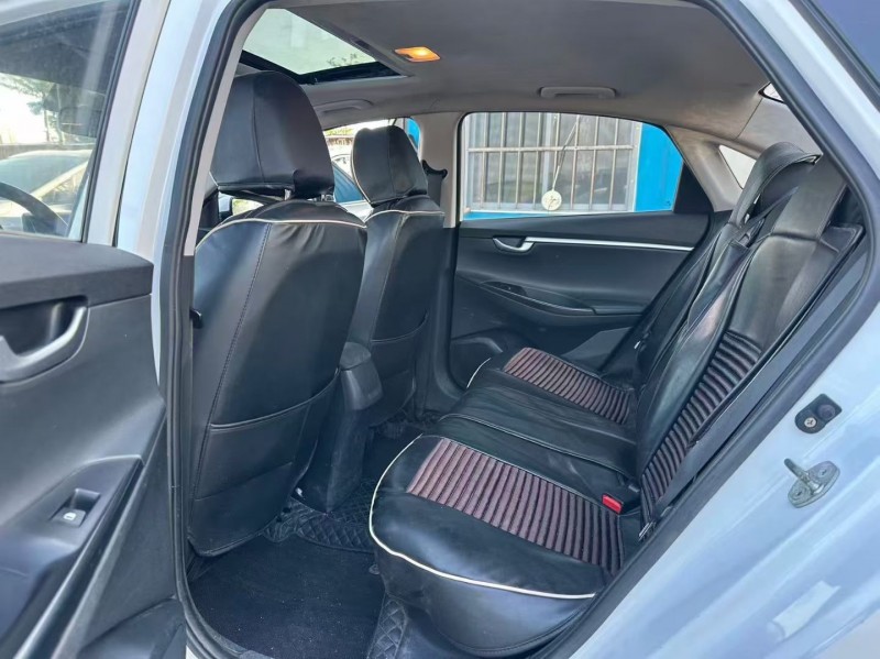 汕头18年现代悦动6