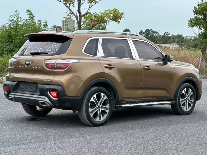 汕头20年起亚智跑8