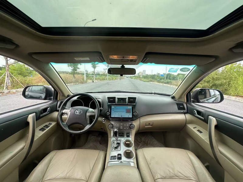 汕头12年丰田汉兰达5