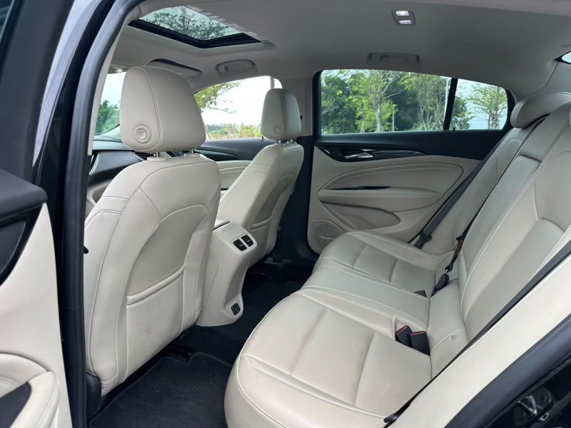 汕头22年别克君威4