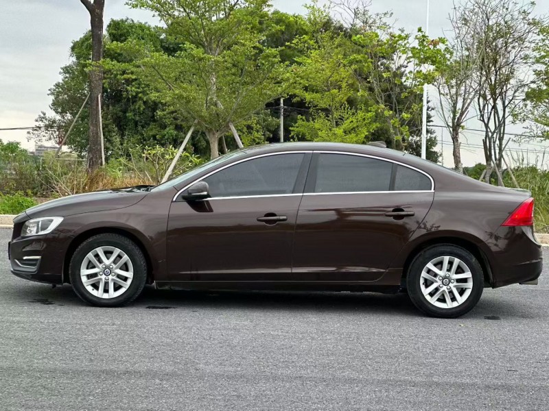 汕头17年沃尔沃S60L3