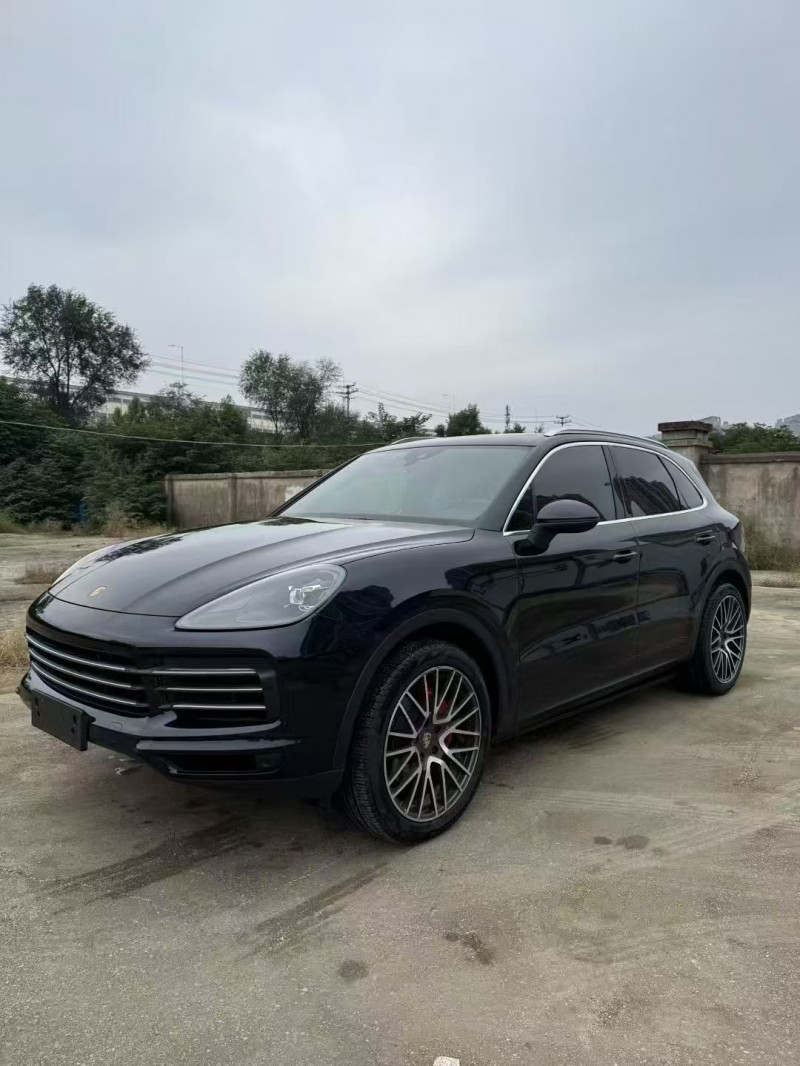 扬州20年保时捷卡宴2