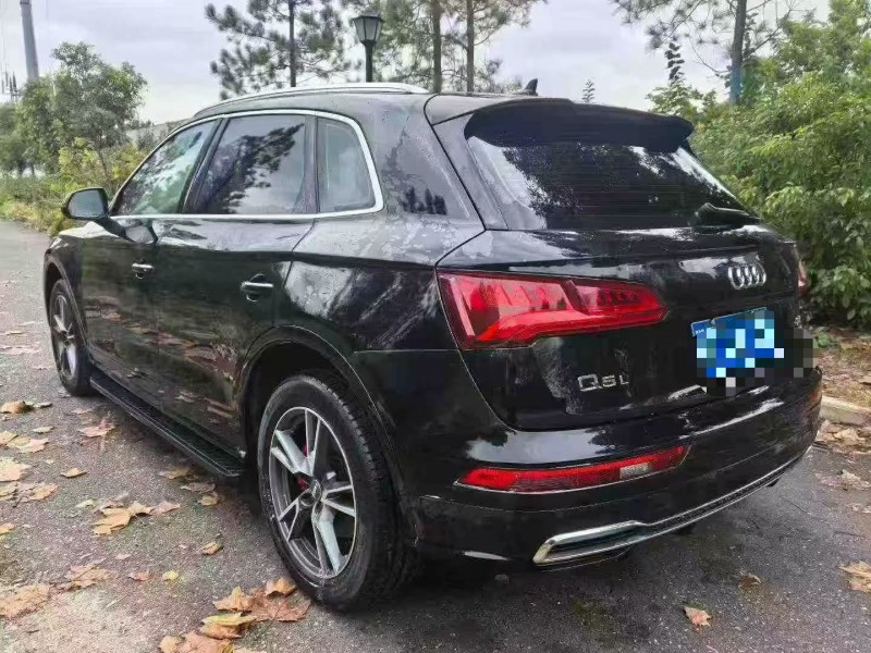 鄂州21年奥迪Q59