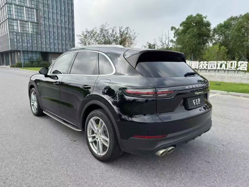 连云港20年保时捷卡宴8