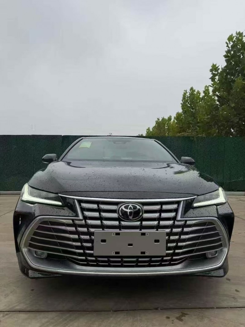 淄博25年丰田亚洲龙1