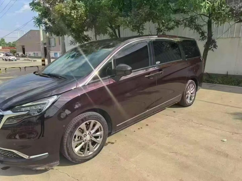 枣庄21年别克GL82