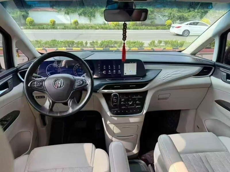 枣庄21年别克GL84