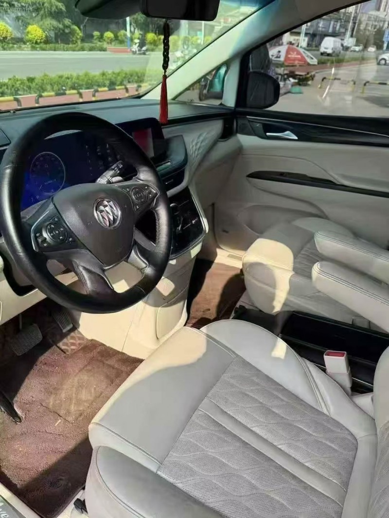 枣庄21年别克GL85