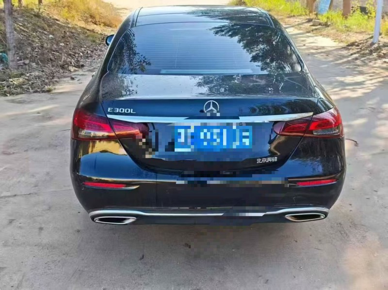 东营21年奔驰E9