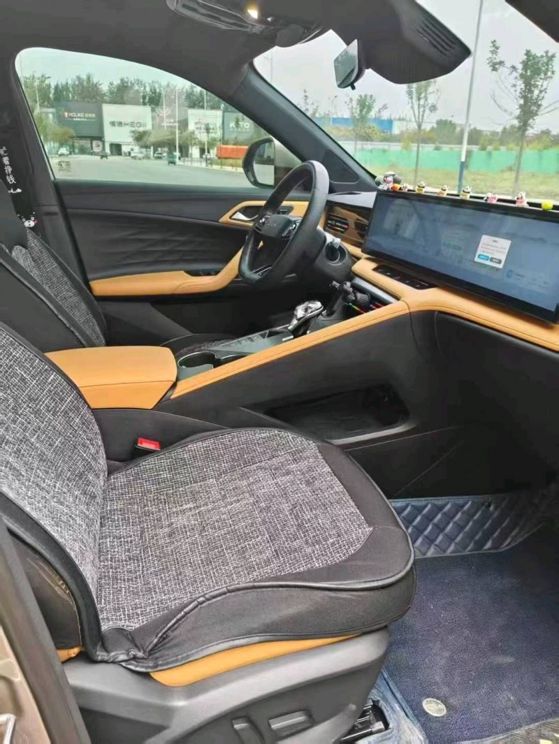 石家庄25年荣威RX58