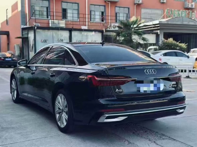 东营24年奥迪A6L8