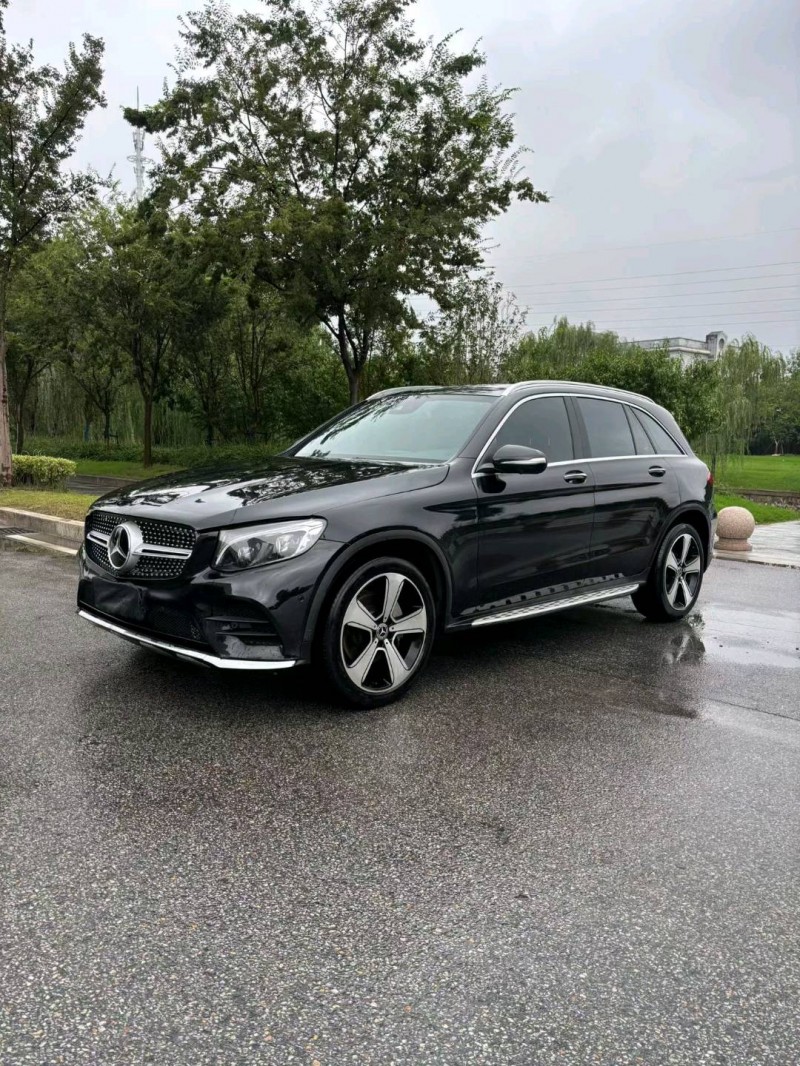 徐州19年奔驰GLC2