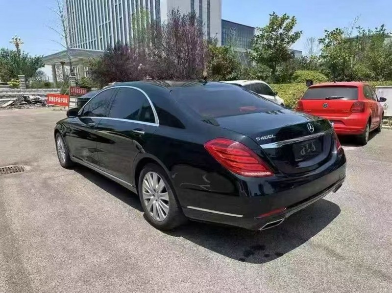 潍坊15年奔驰S8