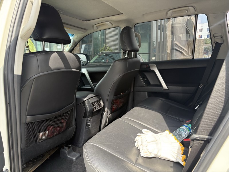 岳阳16年丰田普拉多7