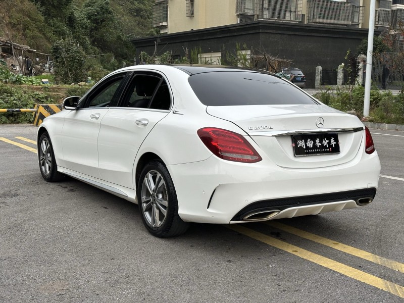 岳阳18年奔驰C9