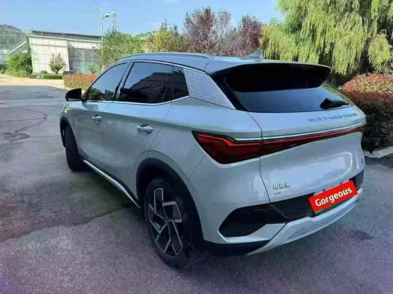 东营24年比亚迪元3