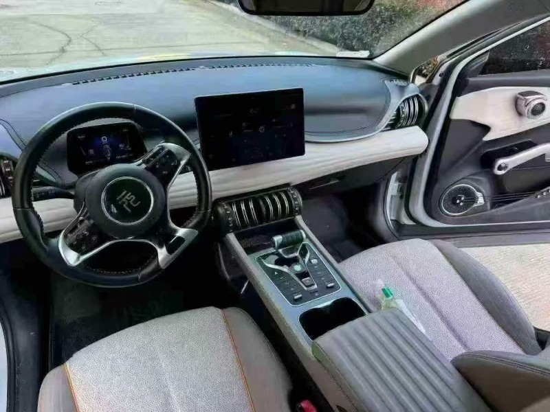 东营24年比亚迪元6