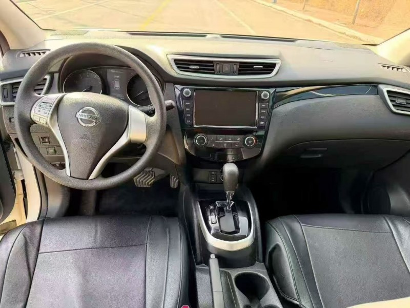 秦皇岛17年日产逍客5