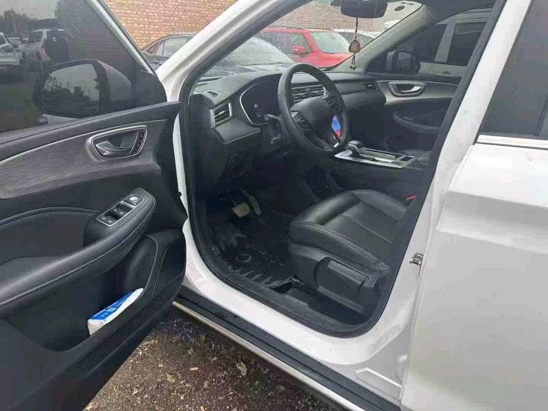 保定23年荣威RX57