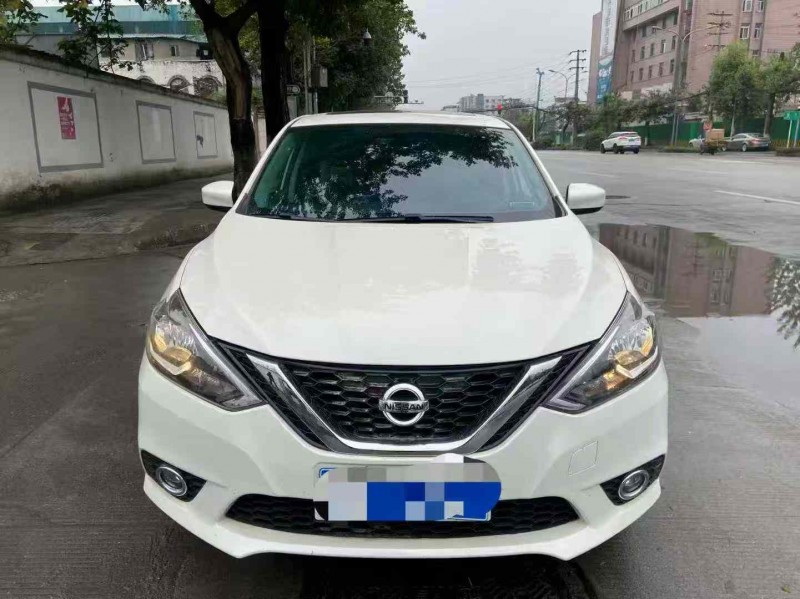 成都23年日产轩逸1