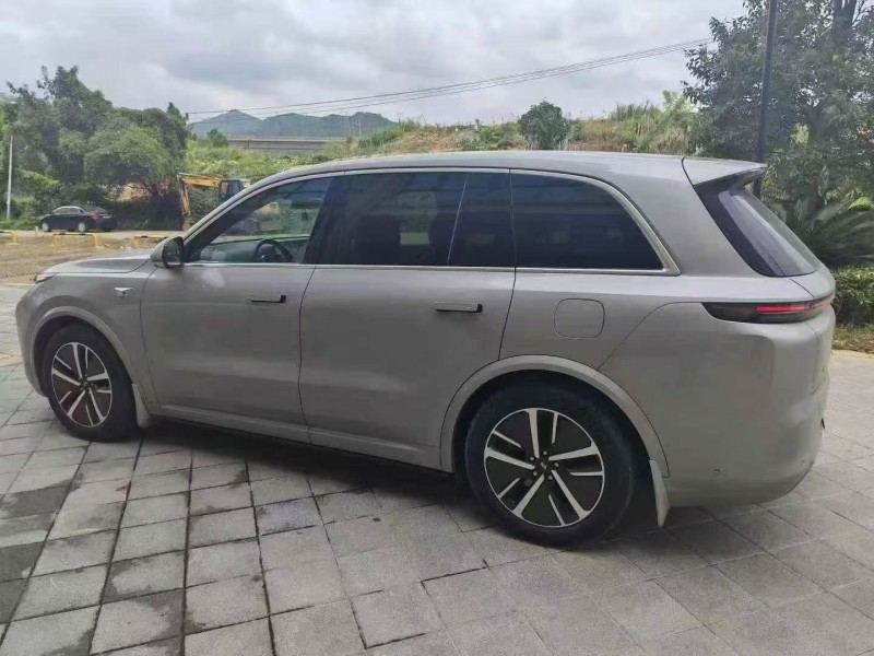 新余24年理想L88