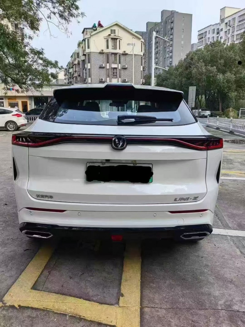 铜陵25年长安汽车UNI9