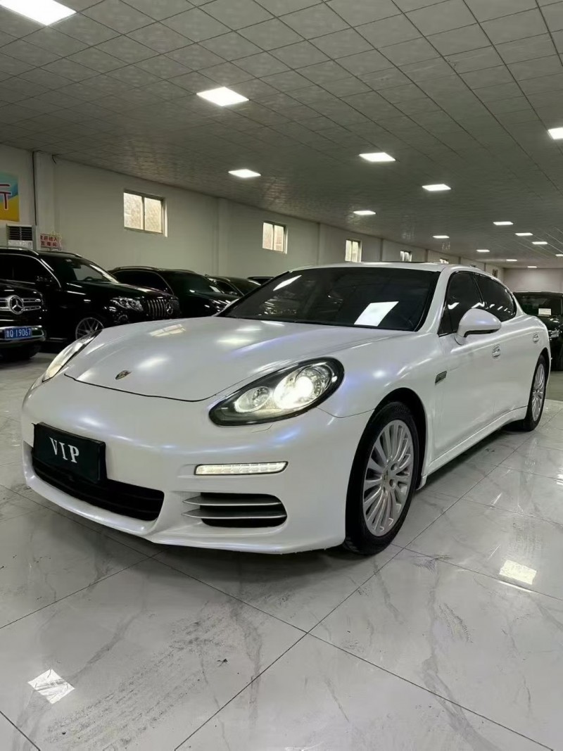 廊坊16年保时捷帕拉梅拉2