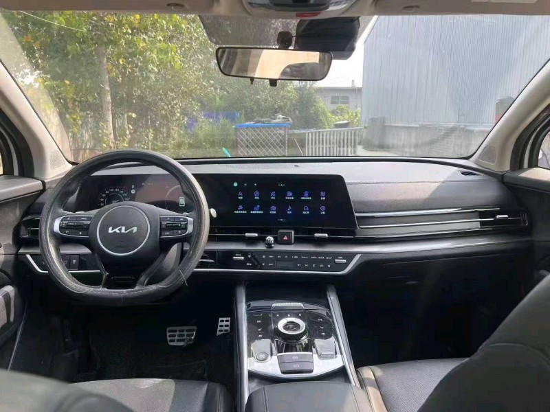 青岛24年起亚狮铂8