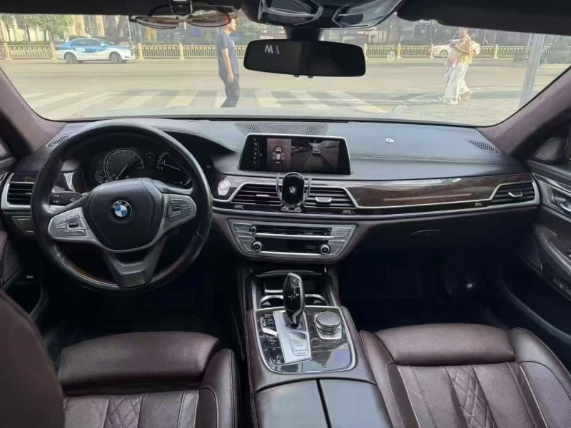 宝鸡16年宝马7系6