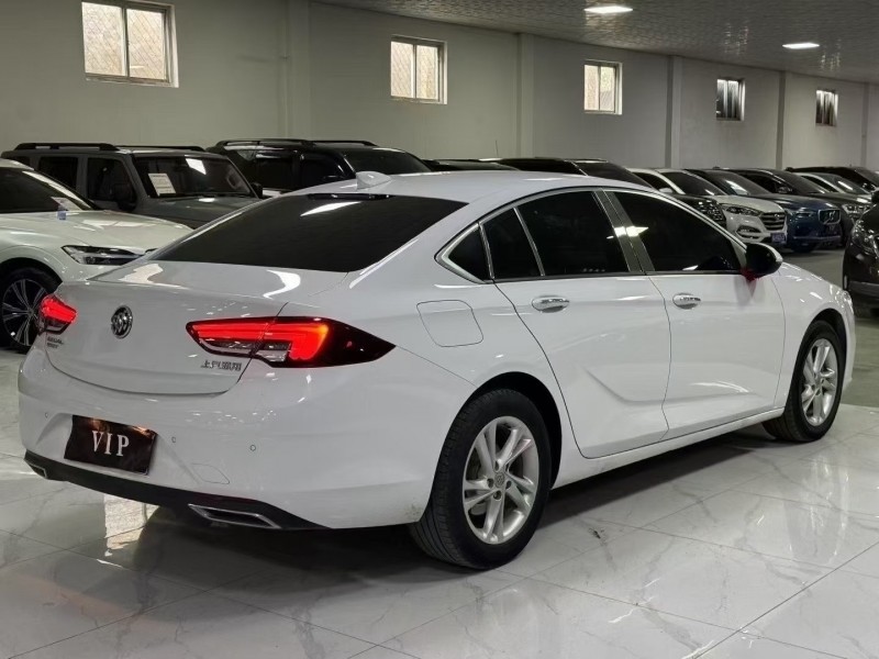 廊坊21年别克君威7