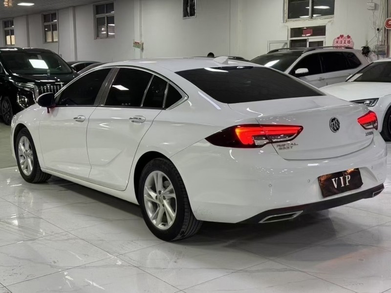 廊坊21年别克君威8