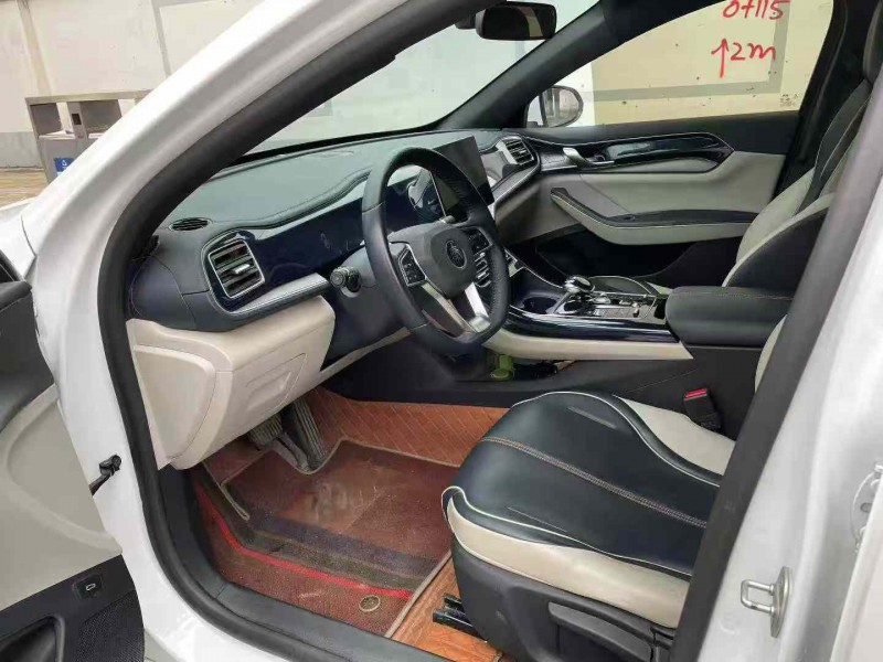 成都22年比亚迪秦4