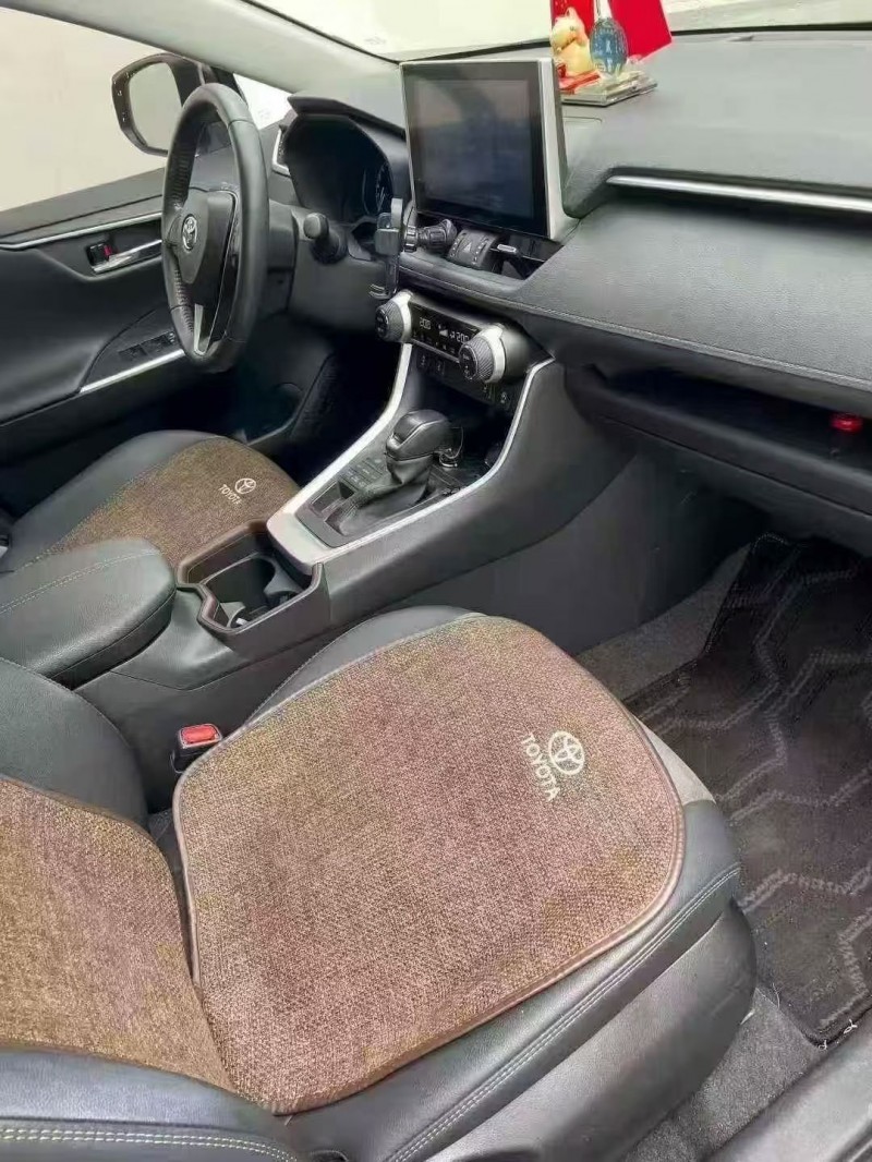 连云港23年丰田RAV44