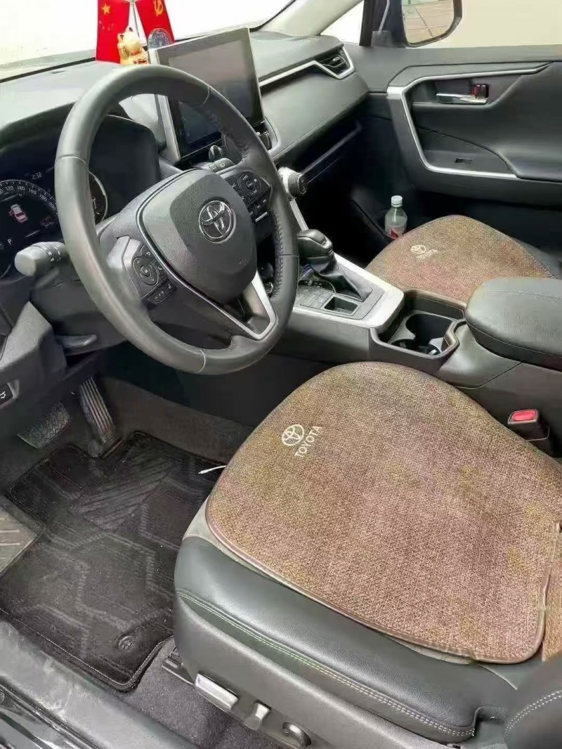 连云港23年丰田RAV46