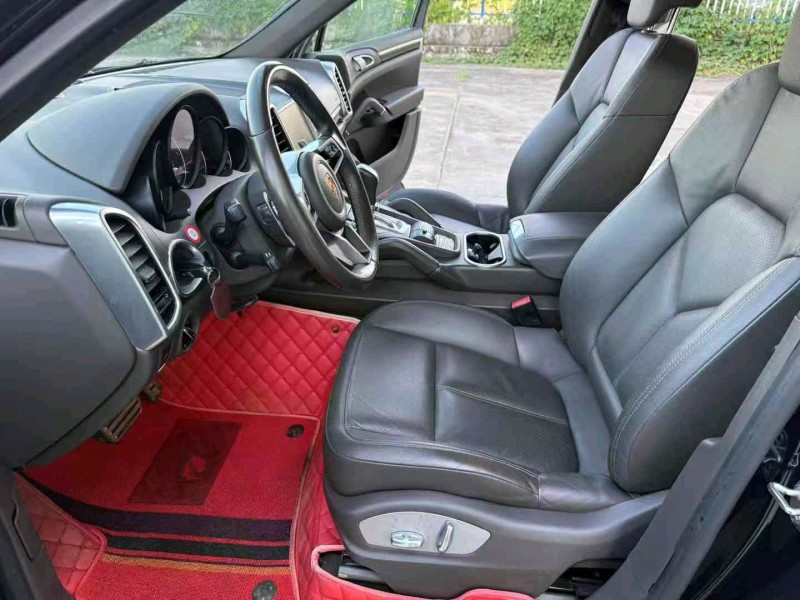 徐州17年保时捷卡宴6