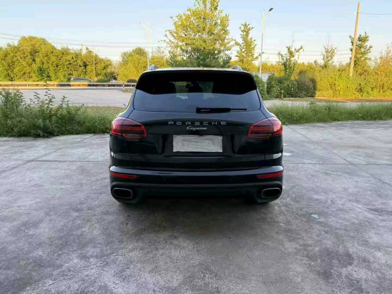 徐州17年保时捷卡宴9