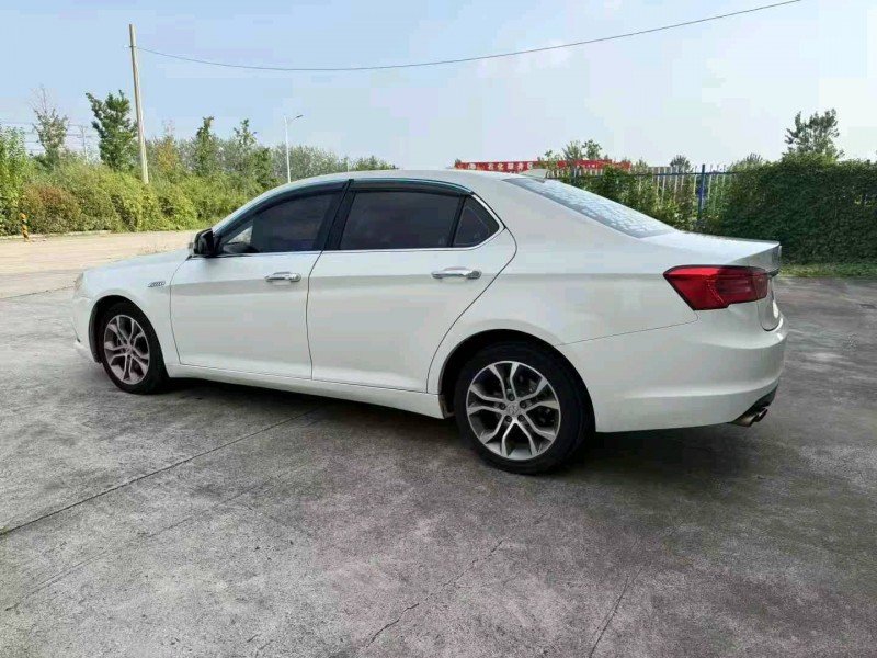 徐州19年北汽制造绅宝8