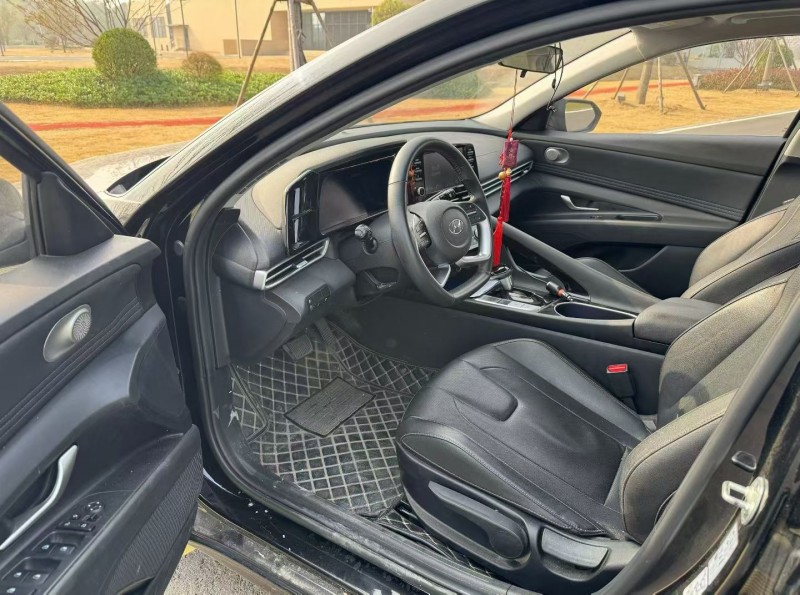 徐州23年现代伊兰特4