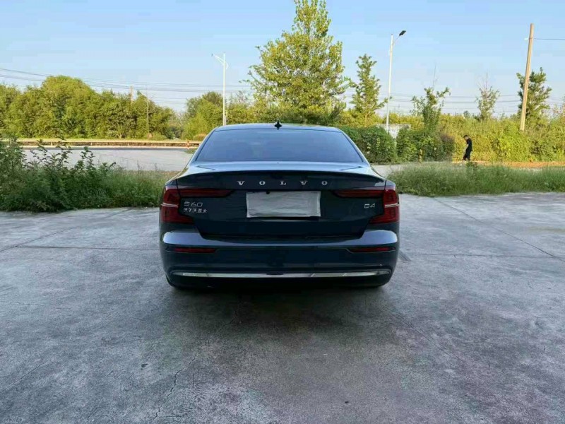 徐州23年沃尔沃S60L9
